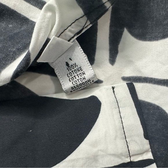 La DoubleJ Clerk CLERK TRIBAL PRINT SHORT SLEEVE Poplin COTTON SHIRT black small - Picture 12 of 13